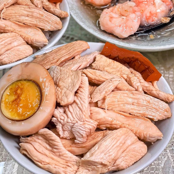 新北在地人帶路！7家新北隱藏銅板小吃：爆餡湯包、古早味羹麵、黑糖粉圓豆花老饕必吃