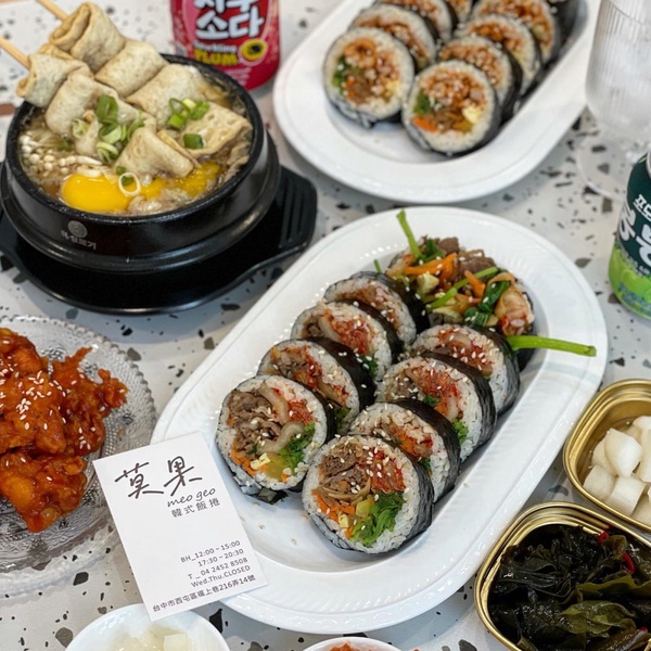 台中8家韓式料理推薦！韓式烤五花肉、部隊鍋、辣炒年糕、韓式飯捲，正統韓國味一次吃