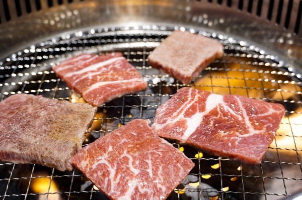 7月「生日壽星優惠餐廳」懶人包：飯店吃到飽免費、LADY M蛋糕組合8折、還有和牛吃到飽