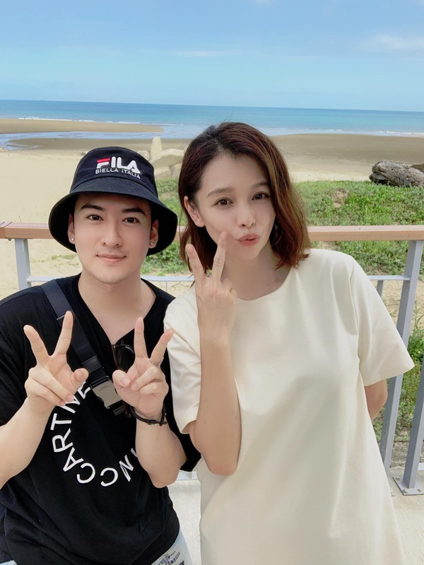 他們竟是親戚!唐綺陽是朱俐靜表姊,謝承均是劉以豪表哥,他阿姨是徐若瑄、表姊應采兒