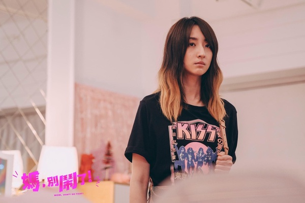 柯佳嬿9個人氣角色！《媽，別鬧了！》演技再突破，《想見你》分飾兩角演技炸裂