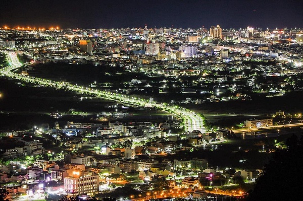 台東絕美夜景|台東8大夜間景點特搜:四格山