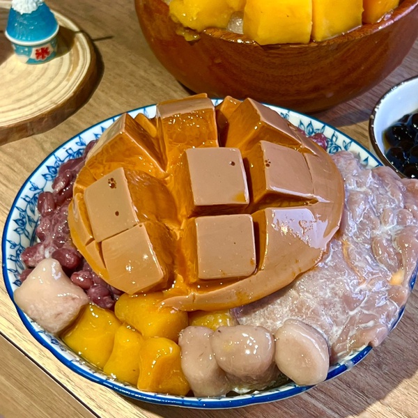 超濃芋泥＋泰奶布丁！台南冰店「豆腐洋行」芋泥紅豆芋圓、鮮切芒果豆腐冰一吃就上癮！