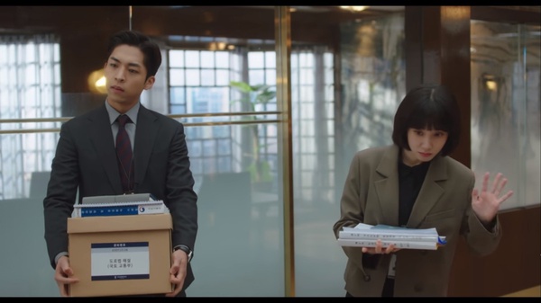 Netflix《非常律師禹英禑》「權敏宇」6大討厭之處！心機重、強調公平競爭，卻只要「對他有利的公平」