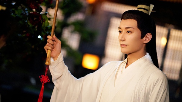 網熱「古裝比女人還美」的男星2:劉學義