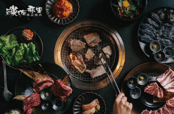 18家「高雄燒肉」推薦精選！和牛吃到飽、碳佐麻里亞洲最美，竟還有搭配高檔海鮮！