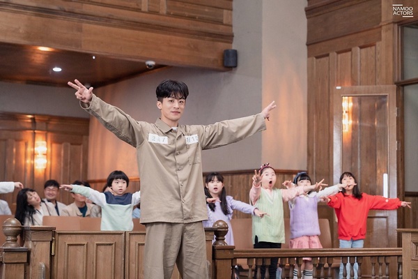 《禹英禑》6個「客串配角」!具教煥演活「方屁噗」,「廷勳媽媽」是《宮》的皇后啊!