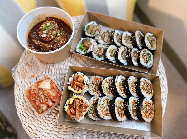台北韓式飯捲推薦：好吃的飯捲鋪-맛있는김밥집