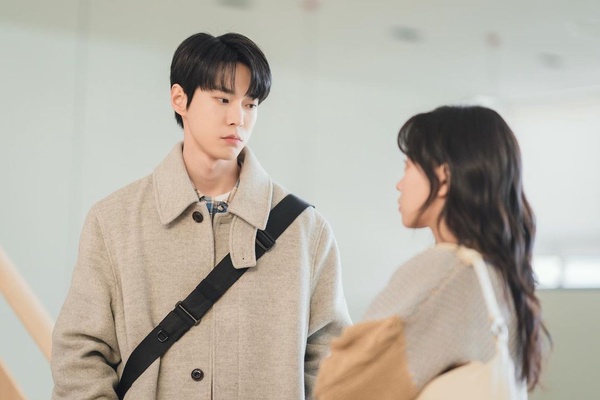 「跟前任比較、把分手掛嘴邊」—— 情侶吵架時,最讓人反感的7件事!