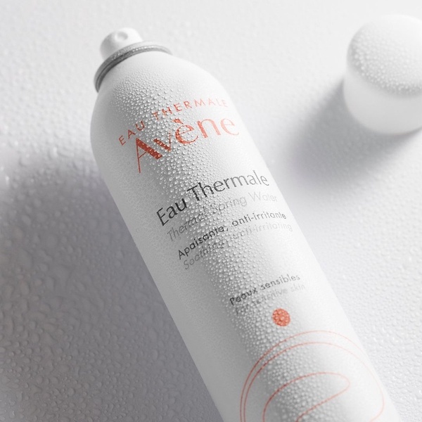 Hani私下愛用物：Avene抗敏保濕活泉水噴霧