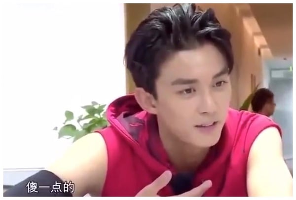 《星漢燦爛》吳磊7件事!天然帥哥、高情商救場熱巴&譚松韻,對「凌不疑」評價超特別!