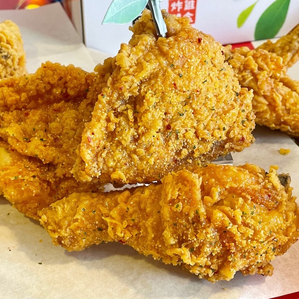 肯德基中秋優惠！肯德基推「柚香柚甜炸雞」中秋炸雞禮盒，超限量柚子炸雞「這天」預購
