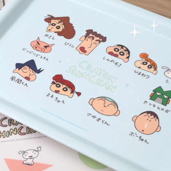小新迷必收！超吸睛「蠟筆小新餐盤」大臉造型萌到融化，春日部長型托盤實用度滿分！