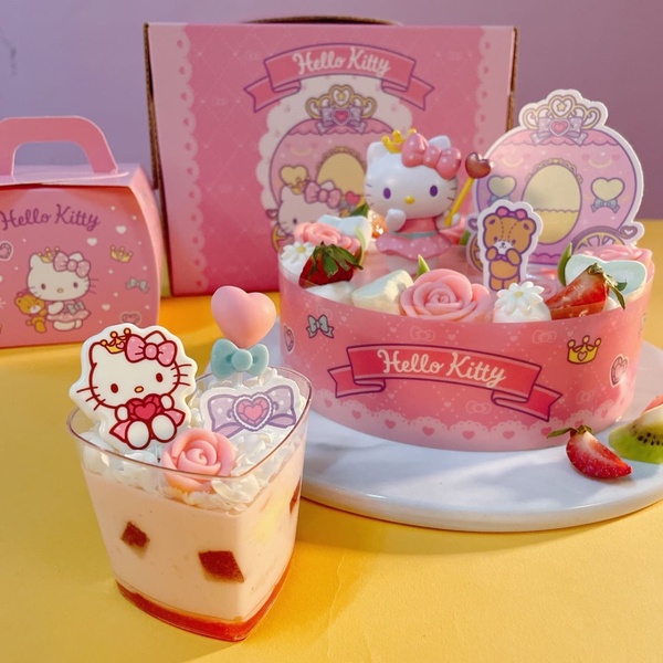 Kitty變身造型蛋糕！85℃推出四款Hello Kitty、布丁狗蛋糕，還有超Q外盒吃完直接收藏