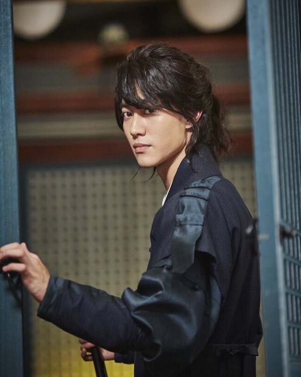 《毒梟聖徒》趙宇鎮太驚豔！8位「演技出彩」韓劇配角，《雖然是精神病》吳正世太難忘