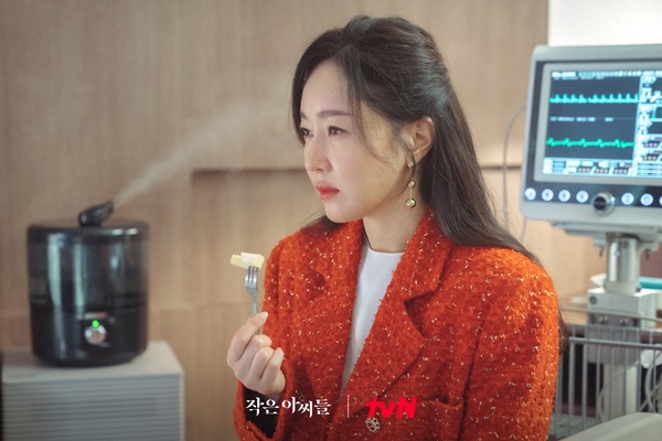 《小女子》最新劇情預測！花英可能沒死？藍色蘭花代表生死？網猜結尾仁珠不是兇手