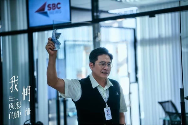 8位本來是諧星的演員！鍾欣凌化身信看演、安心亞女丑出頭天、納豆被金馬獎肯定！
