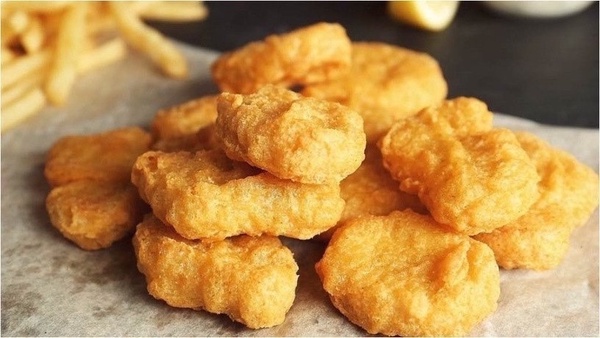 9月炸雞速食優惠盤點：麥當勞雞塊買一送一、肯德基蛋撻1元、拿坡里炸雞腿桶7折開吃！