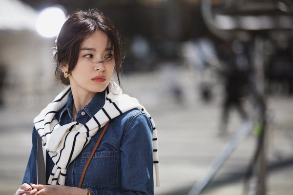 宋慧喬、李到晛《黑暗榮耀》Netflix上線6大看點:《鬼怪》編劇新作、暗黑人設引熱議