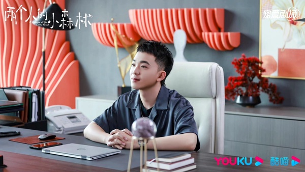 虞書欣&張彬彬《兩個人的小森林》掀「棄劇潮」:吻戲一剪沒,副線CP戲份比男主角還多