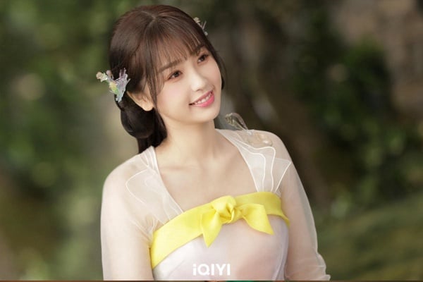 這些「絕美古裝」是同個造型師！《狐妖小紅娘》楊冪妖媚，楊超越這部不輸《蒼蘭訣》！
