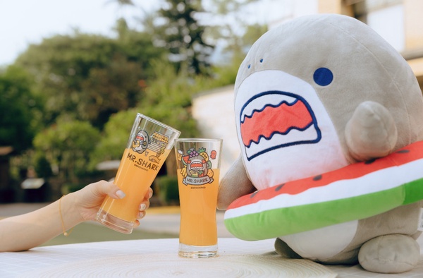 鯊魚抱枕必收!7-11「鯊魚先生系列」集點送,同步推出「LEGO樂高」限量行李箱、收納架