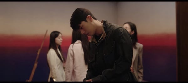 《小女子》魏嘏雋9個高帥場面！多次解救仁珠、對仁珠摸頭殺，反將朴載相一軍太過癮