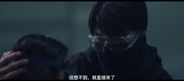 《小女子》魏嘏雋9個高帥場面！多次解救仁珠、對仁珠摸頭殺，反將朴載相一軍太過癮