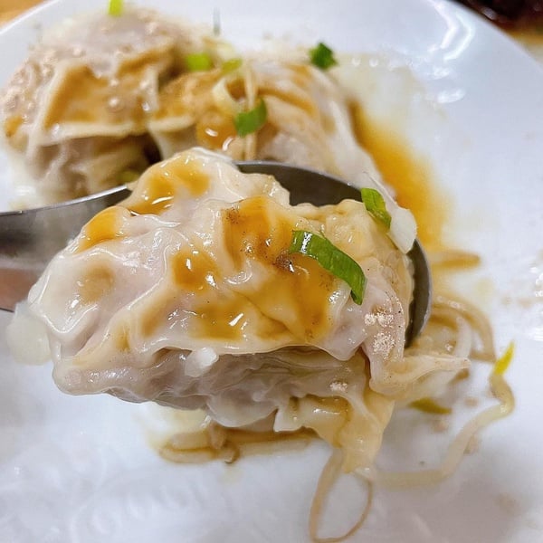 故宮南院周邊美食:嚕嚕咪湯包麵館