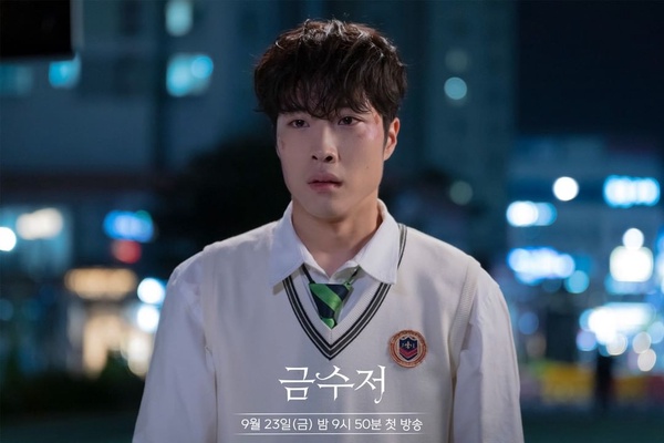 《人生勝利組》漫畫vs.韓劇6大差異!「羅根碩」是劇版新增,漫畫珠熙喜歡的是泰勇!