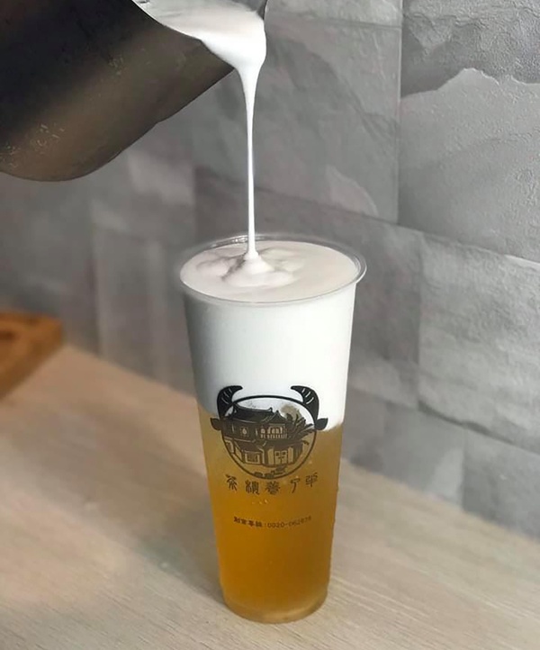 高雄必喝手搖推薦：茶樓養了牛