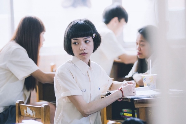 台劇「破格性別角色」!陳亞蘭創紀錄奪「金鐘視帝」,吳慷仁《華燈初上》更是一大突破