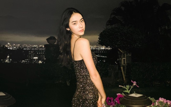 《她和她的她》「小晨曦」林奕嵐的8件事!台美混血被譽「小王祖賢」,緋聞男友是他!