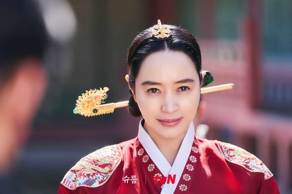 高評價「宮鬥韓劇」推薦！《王后傘下》無冷場《紅丹心》燒腦，這部被封韓版《甄嬛傳》