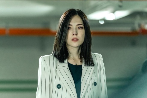 《她和她的她》8個幕後秘密!吳慷仁本來沒那麼變態?「天花板」鏡頭竟藏鼻酸玄機!