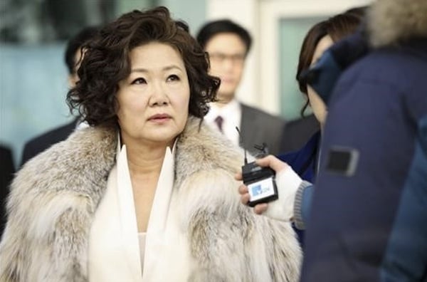 《王后傘下》金海淑經典角色!「大妃」尬戲金憓秀,《機醫》政源媽可愛,《聽音》虐爆