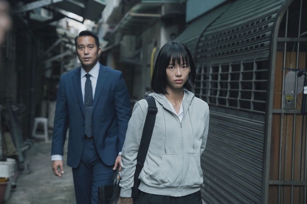「性暴力」題材好評影劇!不只《她和她的她》,這部被封「美版房思琪」,竟是真人真事