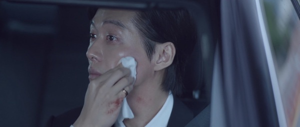 《千元律師》南宮珉「演技細節」！千律＆千檢狀態一秒切換，「這段」表情變化網友封神