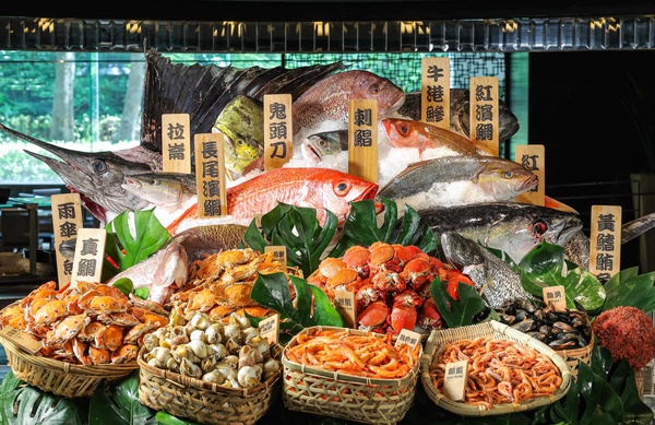 晶華酒店「雙11餐飲優惠」:栢麗廳吃到飽買一送一、住宿也享買一送一