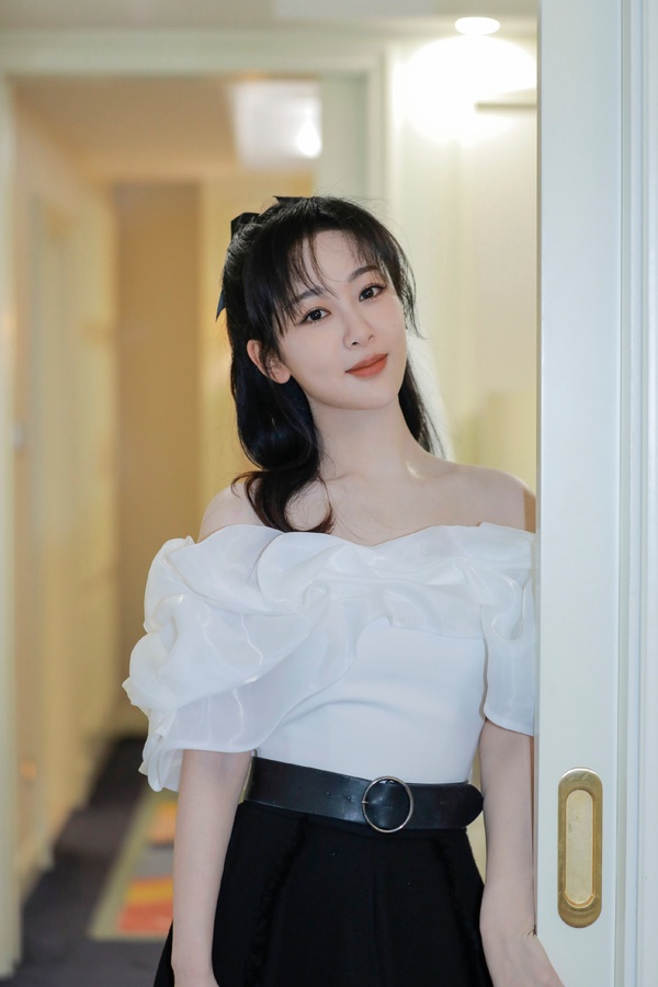 10月陸劇明星「微博熱度」Top10！白鹿第七，趙露思贏楊紫第三，王鶴棣霸屏整個10月！
