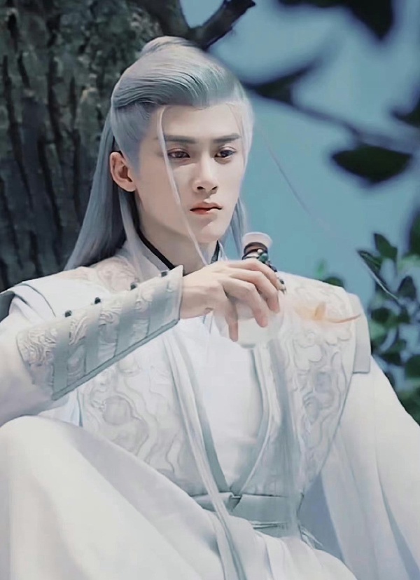 10月陸劇明星「微博熱度」Top10！白鹿第七，趙露思贏楊紫第三，王鶴棣霸屏整個10月！