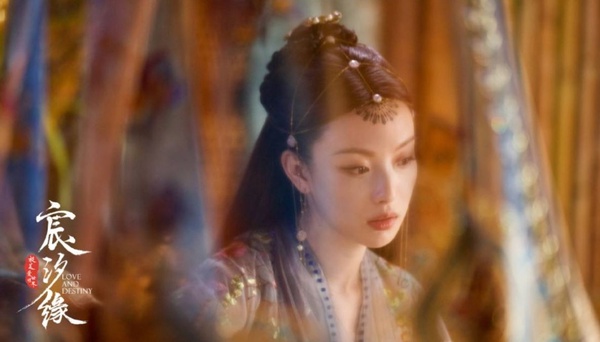 陸劇85花女星「收視成績PK」！唐嫣7部劇收視破1，趙麗穎8部，楊冪12部 是頂流中的頂流