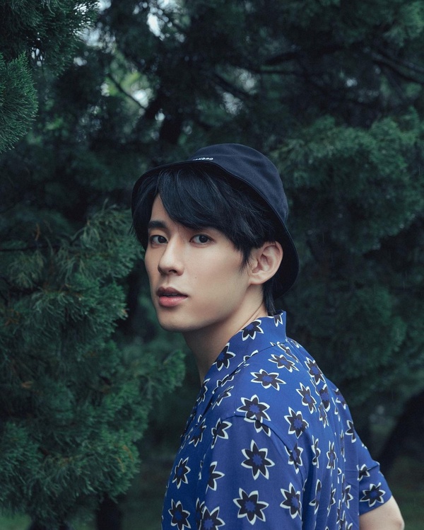 《她和她的她》「晨曦弟」徐鈞浩6個秘密!室友是《想見你》的他,竟習慣「寫遺書」?