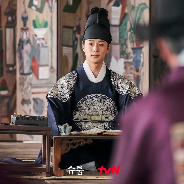 《王后傘下》歷史上真有「擇賢」！選出的賢就是「世宗大王」，他們也都是庶子上位的王