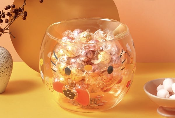 Kitty迷必收！老協珍ｘHello Kitty兔年佛跳牆登場，加碼可口可樂造型甕，「這天」開賣