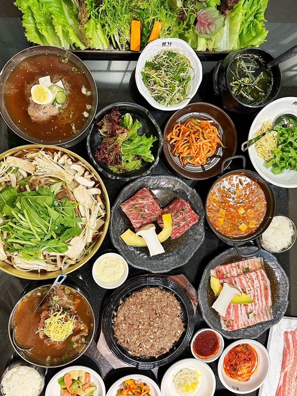 白鐘元「本家BORNGA韓式燒肉」台北店開幕，訂位方式、菜單價位、優惠快看
