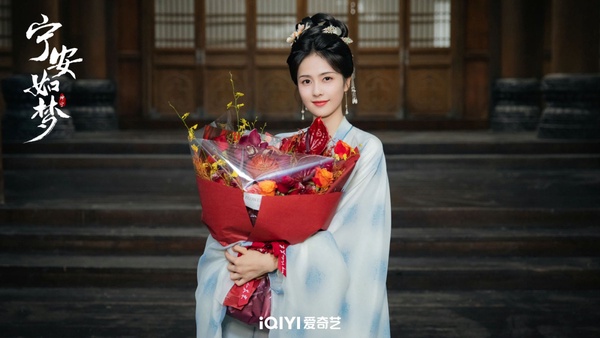 9位陸劇女星「最新古裝造型」！趙麗穎貴氣，白鹿紅衣夢回《周生如故》，吳謹言像仙女