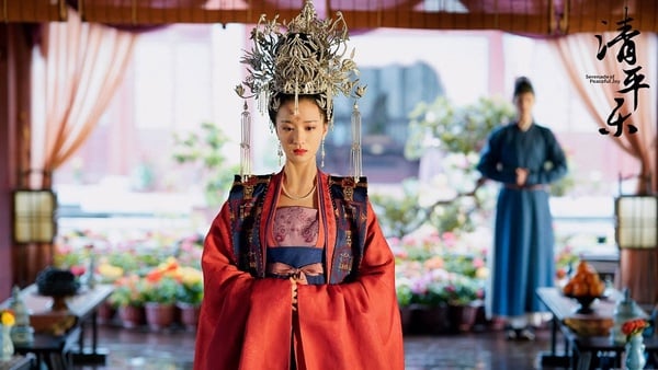 古裝劇7位霸氣跩姐！《卿卿日常》元英只想搞事業，《有翡》趙麗穎&amp;王一博是颯姊配嬌夫