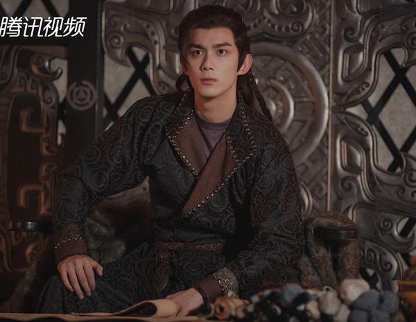 網評「10大新晉古裝男神」!吳磊憑《星漢燦爛》成古裝男神,肖戰、任嘉倫古裝就沒崩過