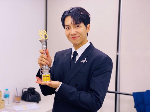 8組被公司剝削韓星!宋智孝遭欠9億薪資開告公司,李昇基被吞2.2億,他們還被要求陪酒